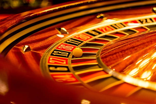 Live host presenting Crazy Time wheel spin